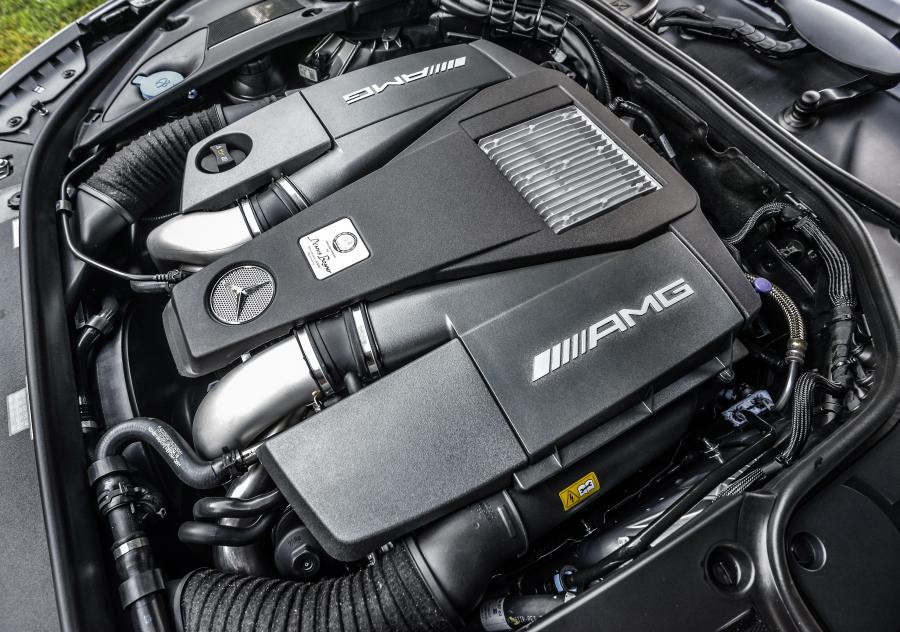  Mercedes-Benz S63 AMG Coupe 2015 года  (US) (фото 6 из 30)